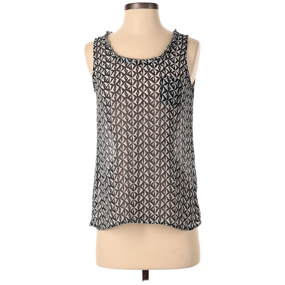 Vince Camuto Sleeveless Blouse Size‎ XS Scoop Neck Semi-Sheer Lightweight Career
